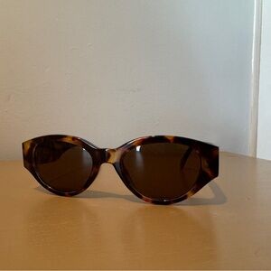 Brown tortoise sunnies